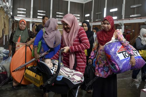 TR14_01122019_BANJIR_BESUT