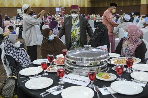 MAJLIS BERBUKA PUASA BERSAMA IBU-IBU TUNGGAL