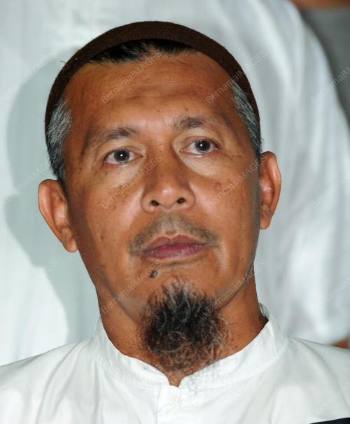 TR14_09072012_CALON_PAS