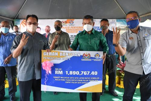 DR AZMAN IBRAHIM
