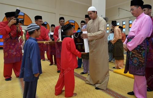 TR14_12062018_SUMBANGAN_BN201806100513