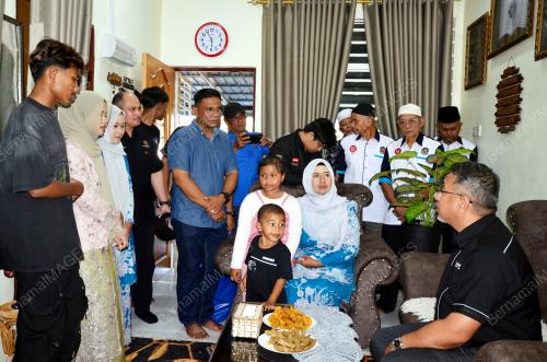 ADLY ZAHARI