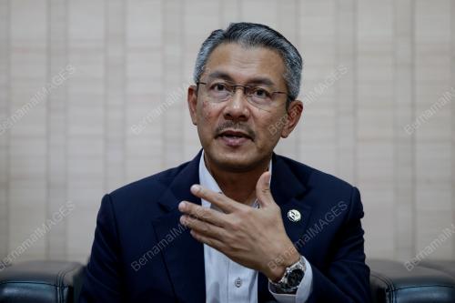 WAN ADNAN WAN DERAHMAN