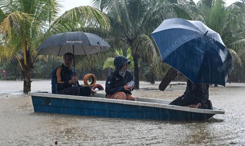 BANJIR KAMPUNG MENERONG