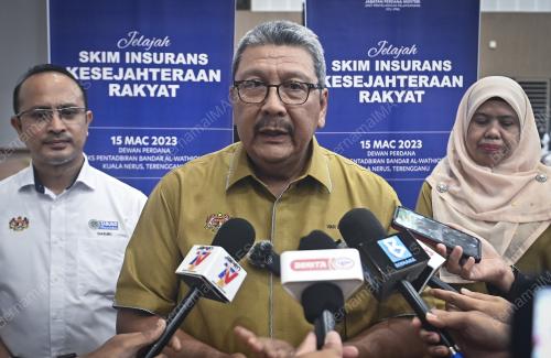 DATUK SERI WAN AHMAD DAHLAN ABDUL AZIZ