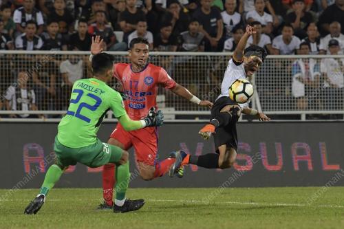 TR14_18082018_BOLA_BN201808115563