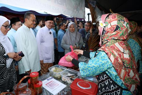 DATUK SERI ANWAR IBRAHIM