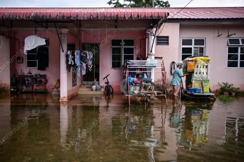BANJIR TERMENUNG