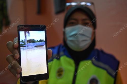 BANJIR TERENGGANU: ANGGOTA RELA