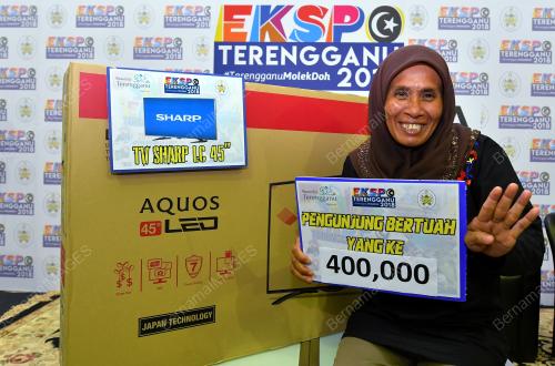 TR15_02032018_PENGUNJUNG_BN201802249966