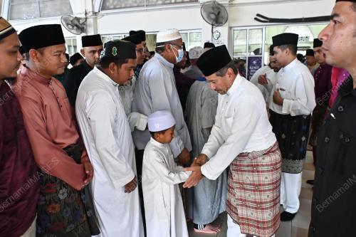 SULTAN MIZAN ZAINAL ABIDIN