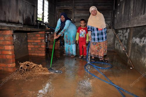 TR15_05012018_MANGSA_BANJIR
