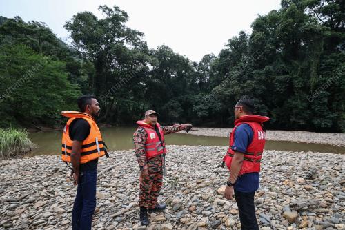 OPERASI SAR TRAGEDI KEPALA AIR