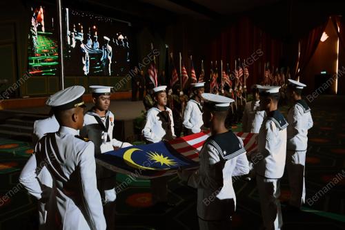 KIBAR JALUR GEMILANG