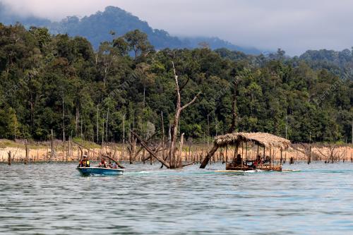 RUMAH RAKIT TRADISIONAL ORANG ASLI