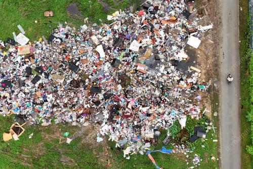 SISA SAMPAH BANJIR
