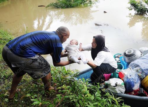 TR15_18122014_BANJIR