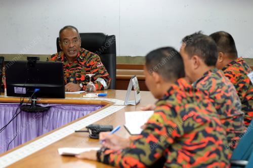 DATUK AHMAD IZRAM OSMAN
