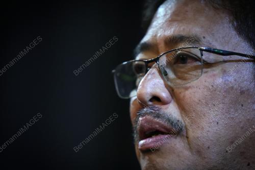 TAN SRI AZAM BAKI