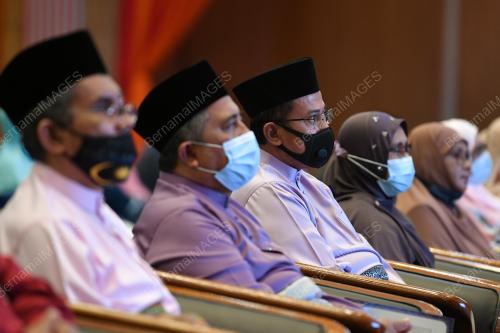 DATUK SERI DR AHMAD SAMSURI MOKHTAR