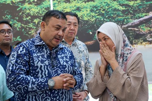DATUK AZMAN ABIDIN