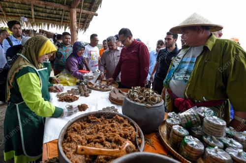 TR15_22102019_PELANCONGAN_BN201910204968