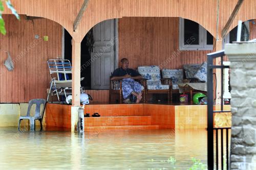 TR15_29112017_BANJIR