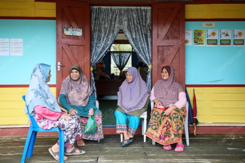 PUSAT PEMINDAHAN SEMENTARA