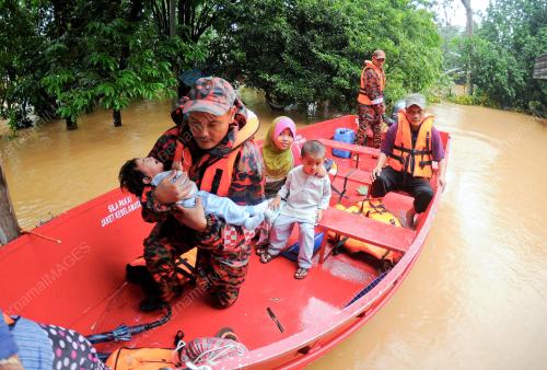 TR15_31122016_BANJIR