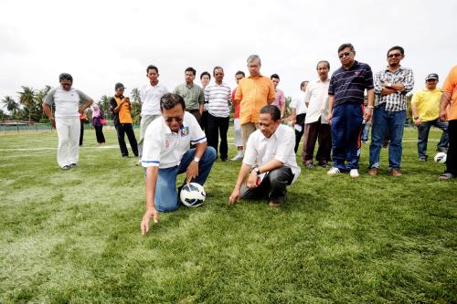 TR16_03022013_SHABERY_PADANG