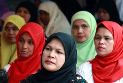KOMPUTER KOMUNITI BESTARI