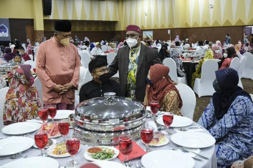 MAJLIS BERBUKA PUASA BERSAMA IBU-IBU TUNGGAL