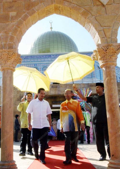 MAJLIS RAJA-RAJA