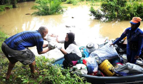 TR16_18122014_BANJIR