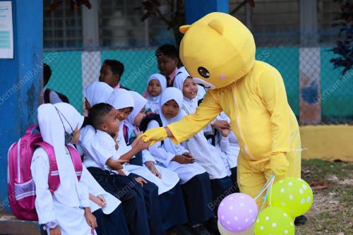 SESI PERSEKOLAHAN 2023/2024