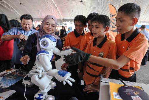 JELAJAH TVET ZON PANTAI TIMUR