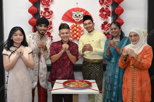 MAKAN BESAR TAHUN BAHARU CINA
