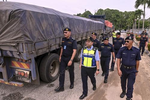 OPERASI BERSEPADU RENTAS SEMPADAN
