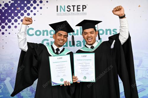 MAJLIS GRADUASI INSTEP
