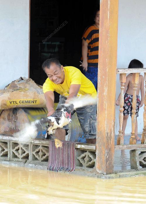 TR17_04012017_BANJIR_SETIU