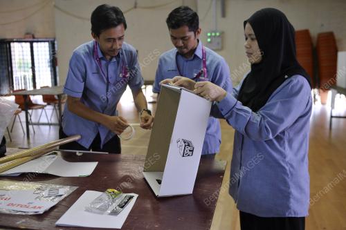 TR17_08052018_PUSAT_UNDI