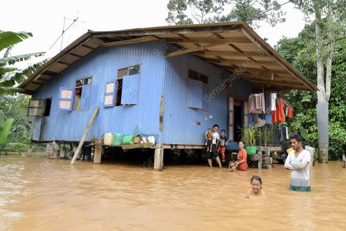 TR17_13122018_BANJIR_BN201808055000
