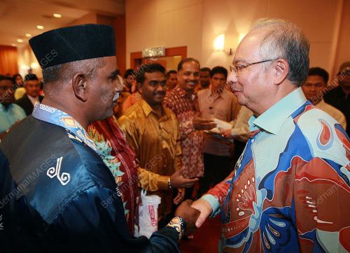 MOHD NAJIB TUN ABDUL RAZAK