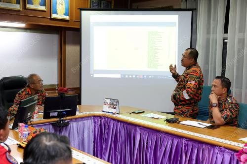 DATUK AHMAD IZRAM OSMAN