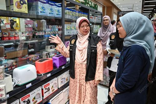 DATUK DR KASEMANI EMBONG