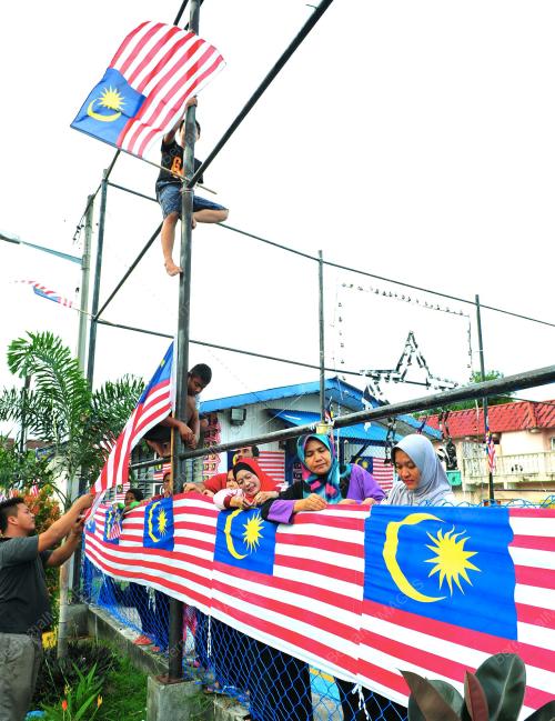 TR17_28082012_JALUR_GEMILANG