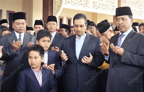 TUANKU MIZAN ZAINAL ABIDIN