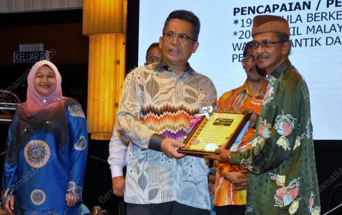 TR17_30042018_RAZIF_BN201804296964