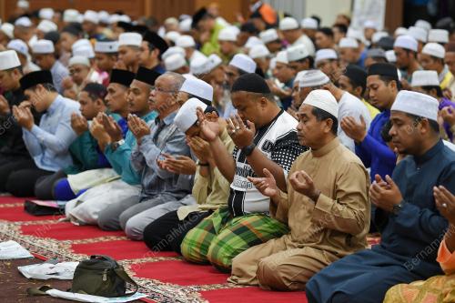 SOLAT HAJAT AMBANG TAHUN BAHARU 2020