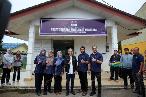 FAHMI FADZIL